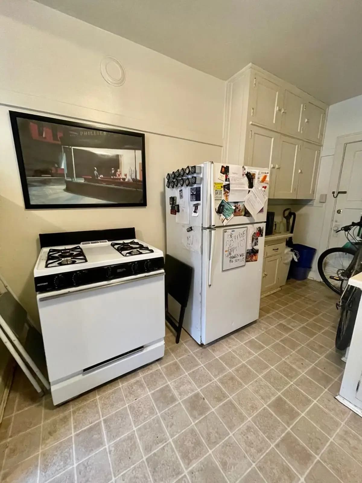Milwaukee apartments for rent - Property image - 1812 E Belleview - 1