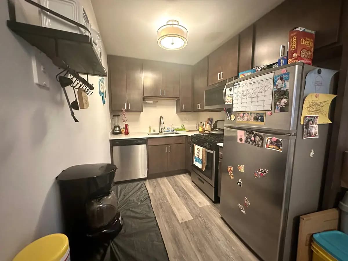 Milwaukee apartments for rent - Property image - 2867 S Kinnickinnic - 3