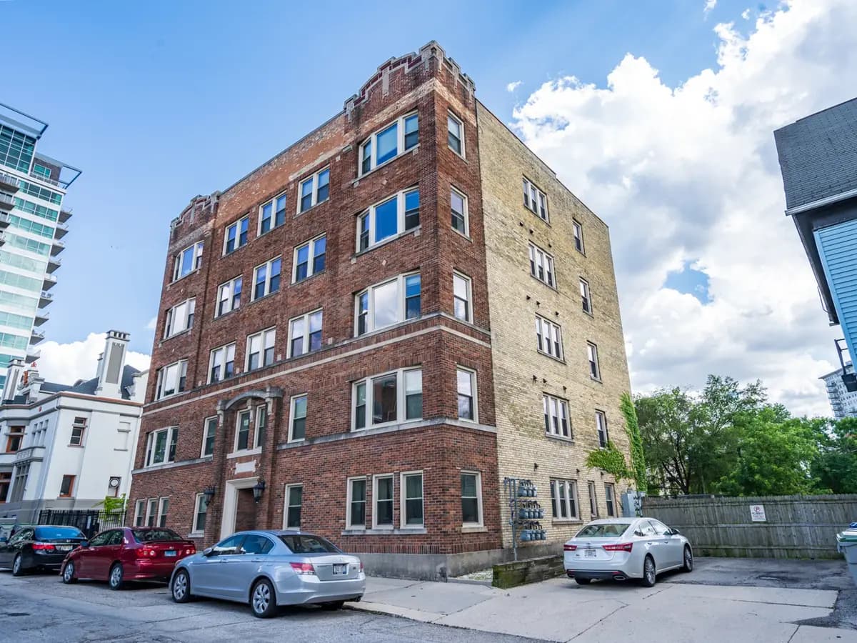 1419 E Albion St. - House - 9