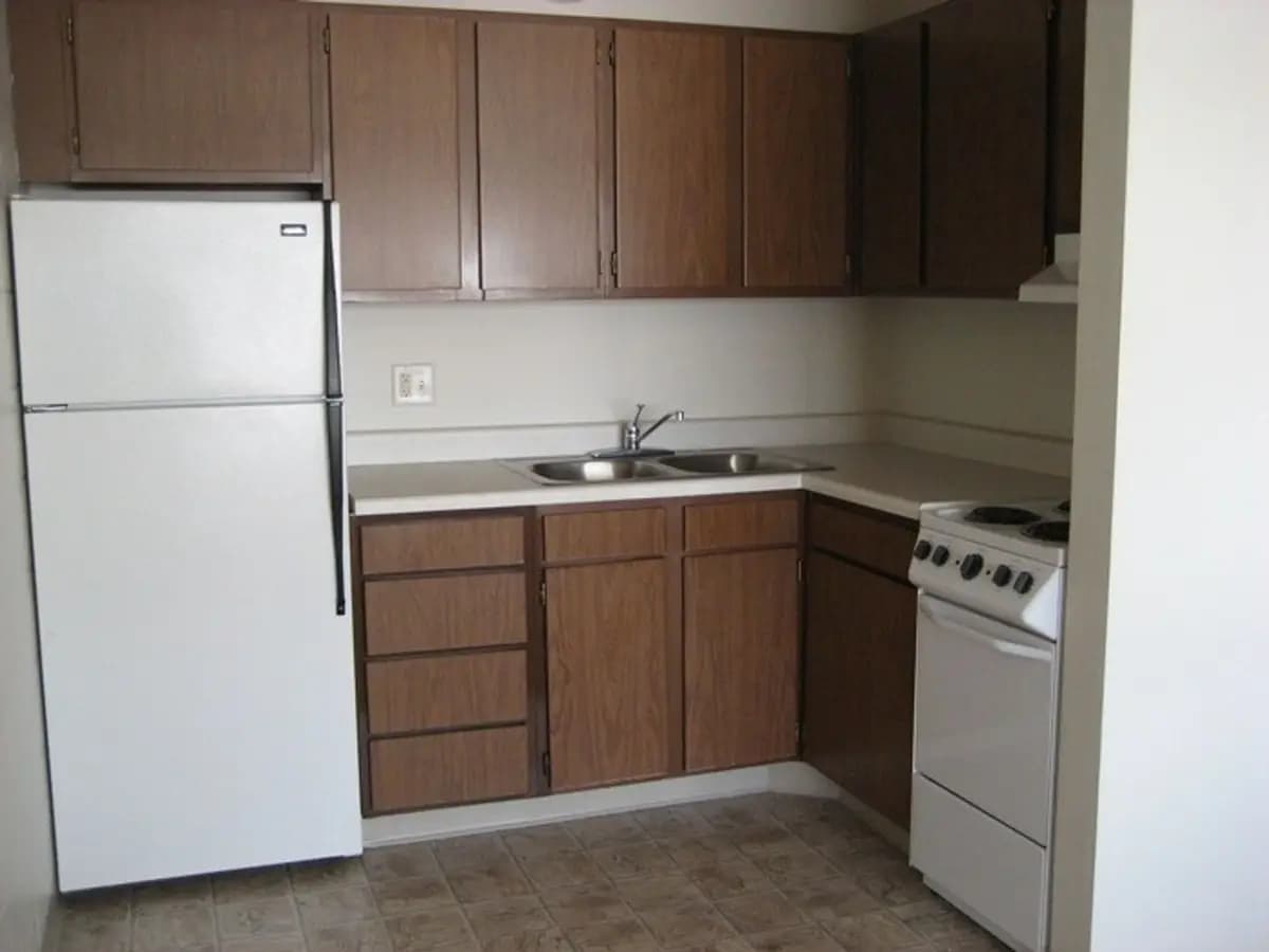 Maplewood Apartments (39th Avenue #07) - Apartment - 5