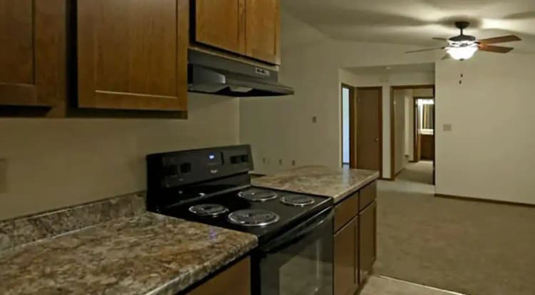 Milwaukee apartments for rent - image - westchester3.png