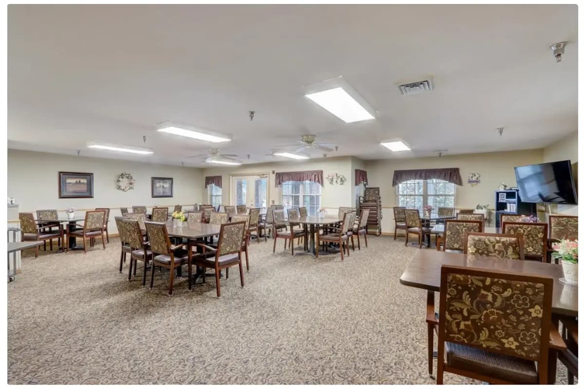 Lexington Village Senior Apartments - Apartment - 11