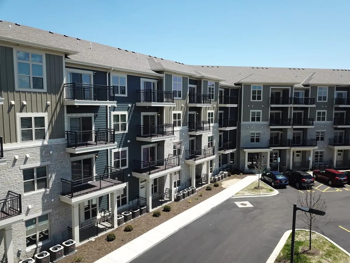Milwaukee apartments for rent - image - pike ridge.JPG