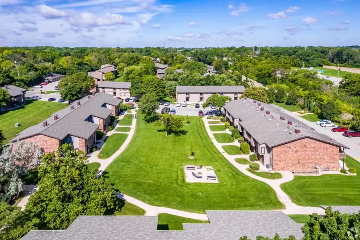 Milwaukee apartments for rent - image - ac_pic_nice_w4hvxv.webp