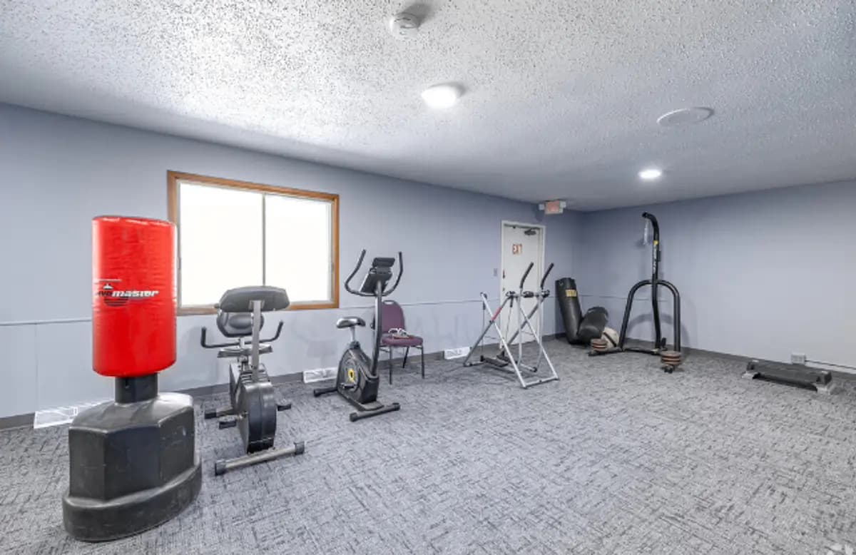 Willowick Apts - Apartment - 12