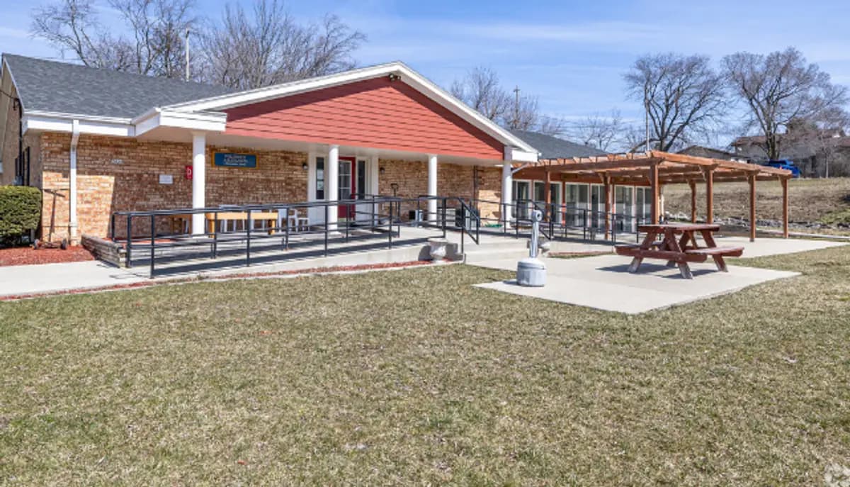 Willowick Apts - Apartment - 23