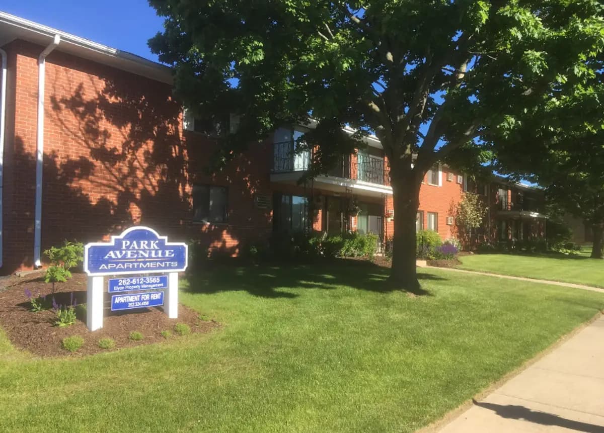 Milwaukee apartments for rent - image - Capture 02.PNG
