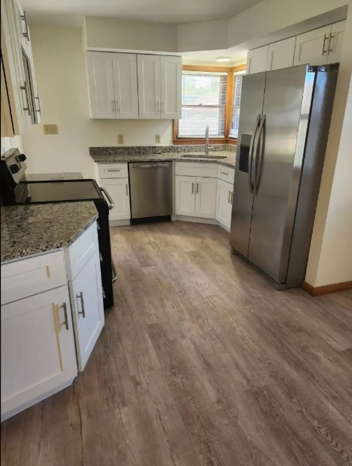 7841 10th Ave - Apartment - 5