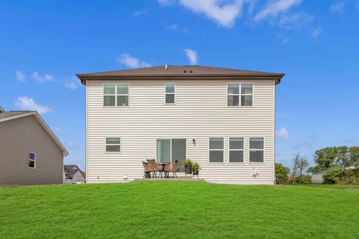 Milwaukee apartments for rent - Property image - Brookstone Apartments - 2