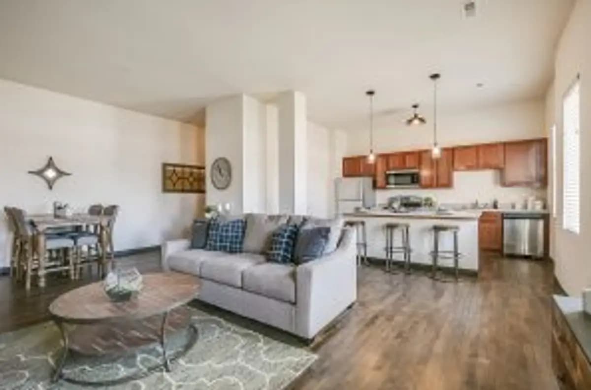 VMC Lofts - Apartment - 14