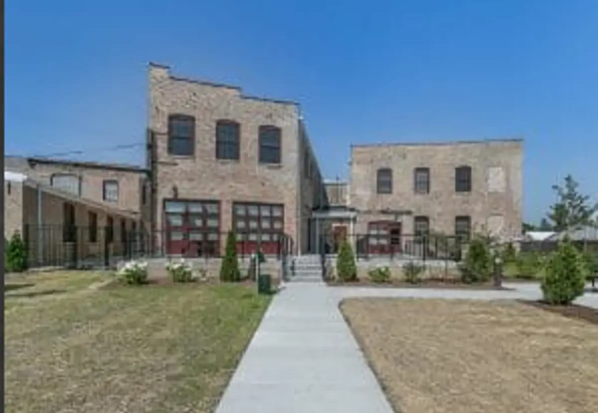 Milwaukee apartments for rent - Property image - VMC Lofts - 1