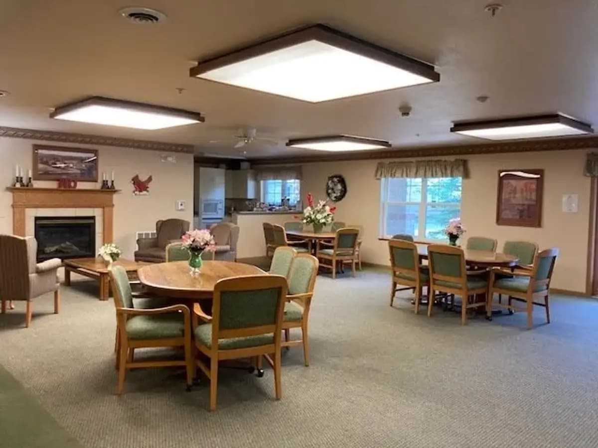 White Oaks Apartment Homes -  - Apartment - 10