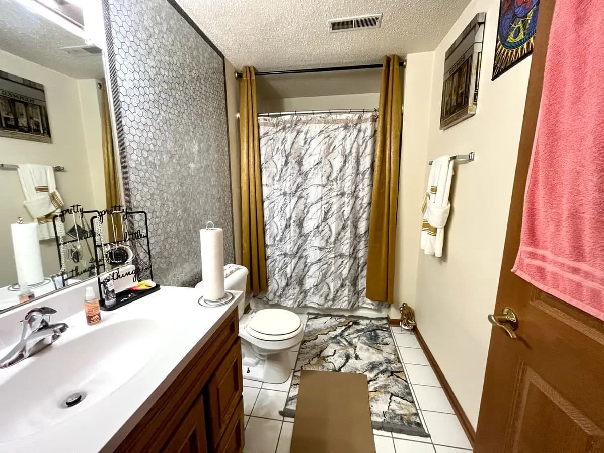 10141 W Cold Spring Rd. #5 - Apartment - 10
