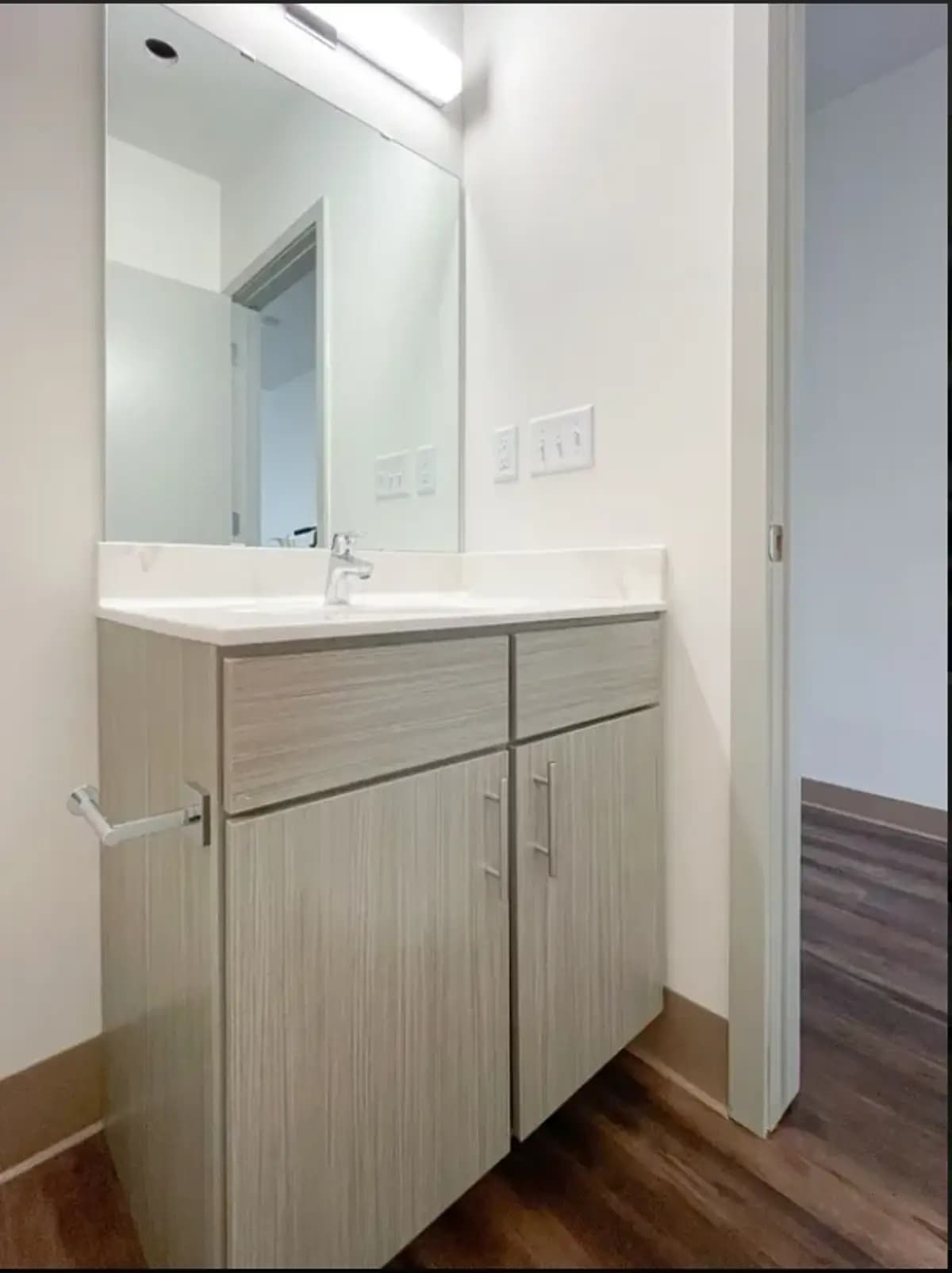 Gateway Lofts - Apartment - 5