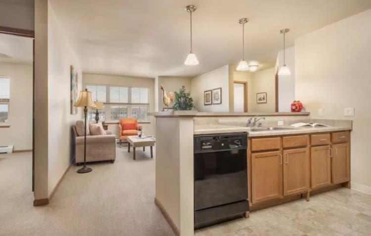 Milwaukee apartments for rent - image - Celebre-Place4-jpg.webp