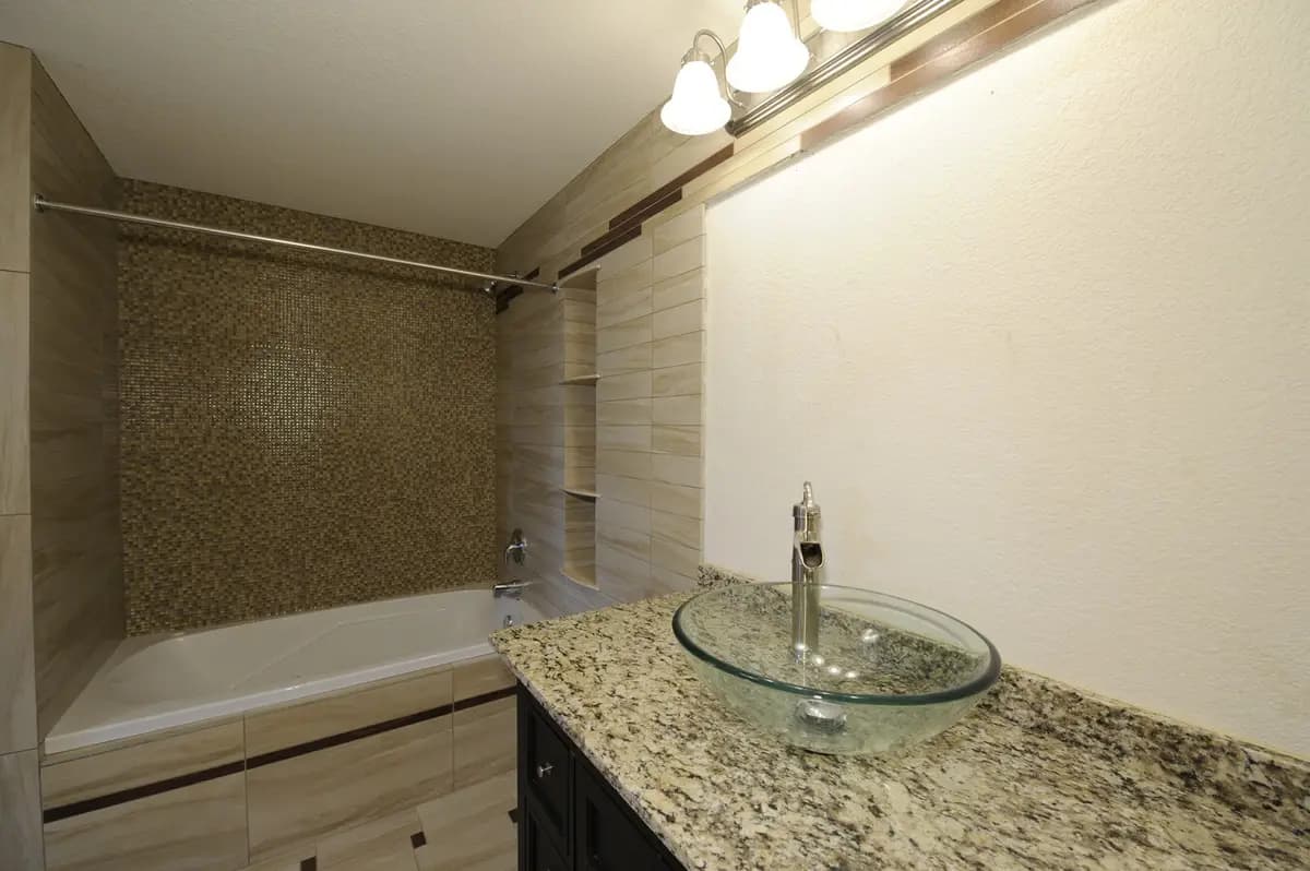 Virgina Towers - Apartment - 4
