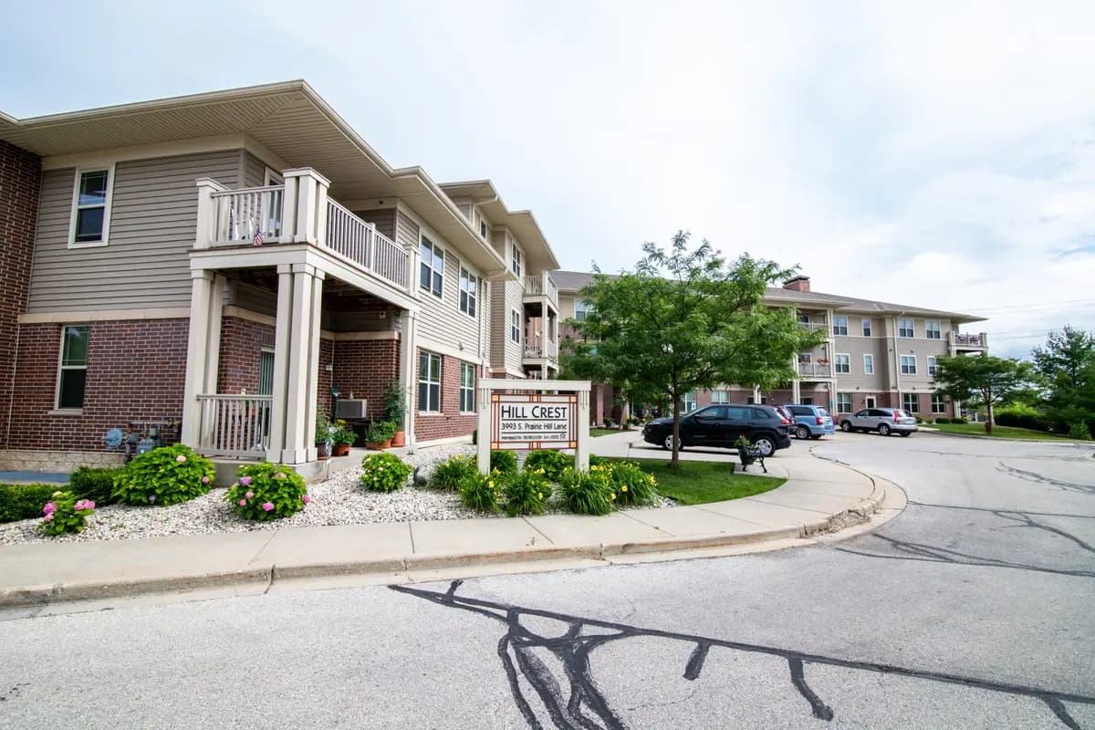 Milwaukee apartments for rent - Property image - Hill Crest Senior Housing - 3