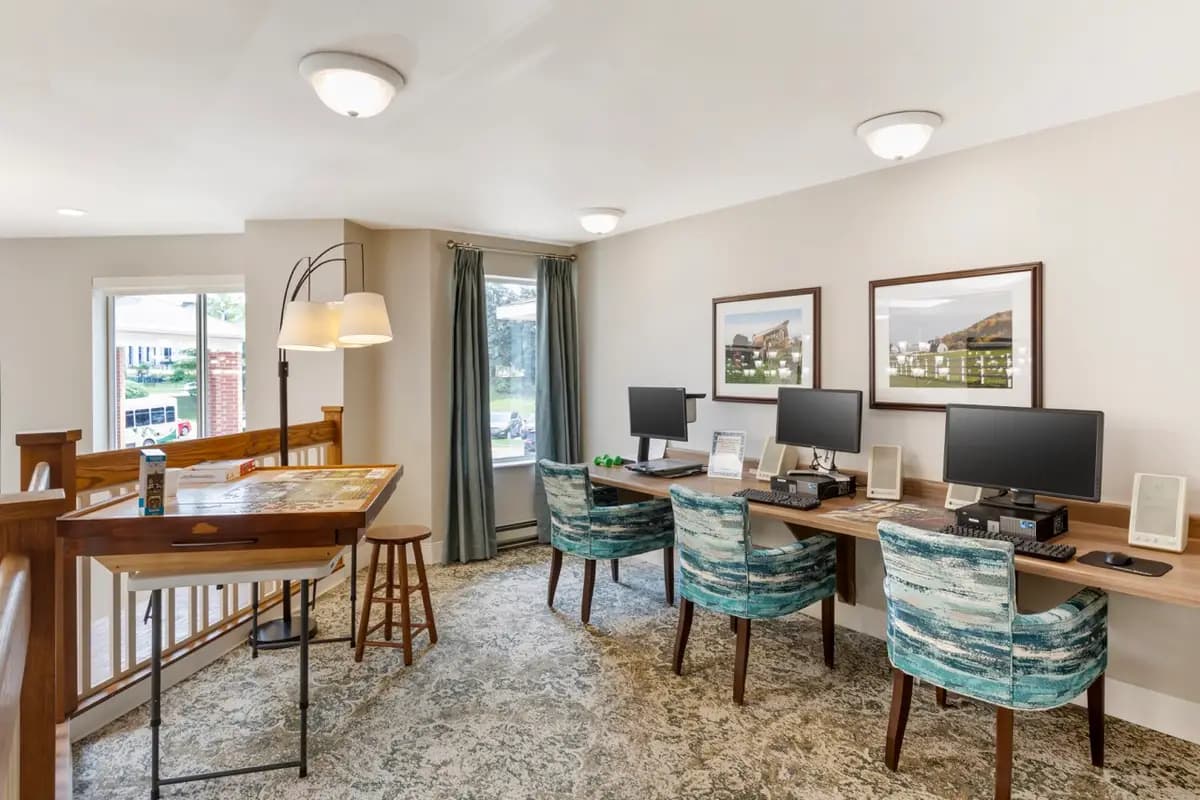 Layton Terrace Senior Living - Apartment - 10