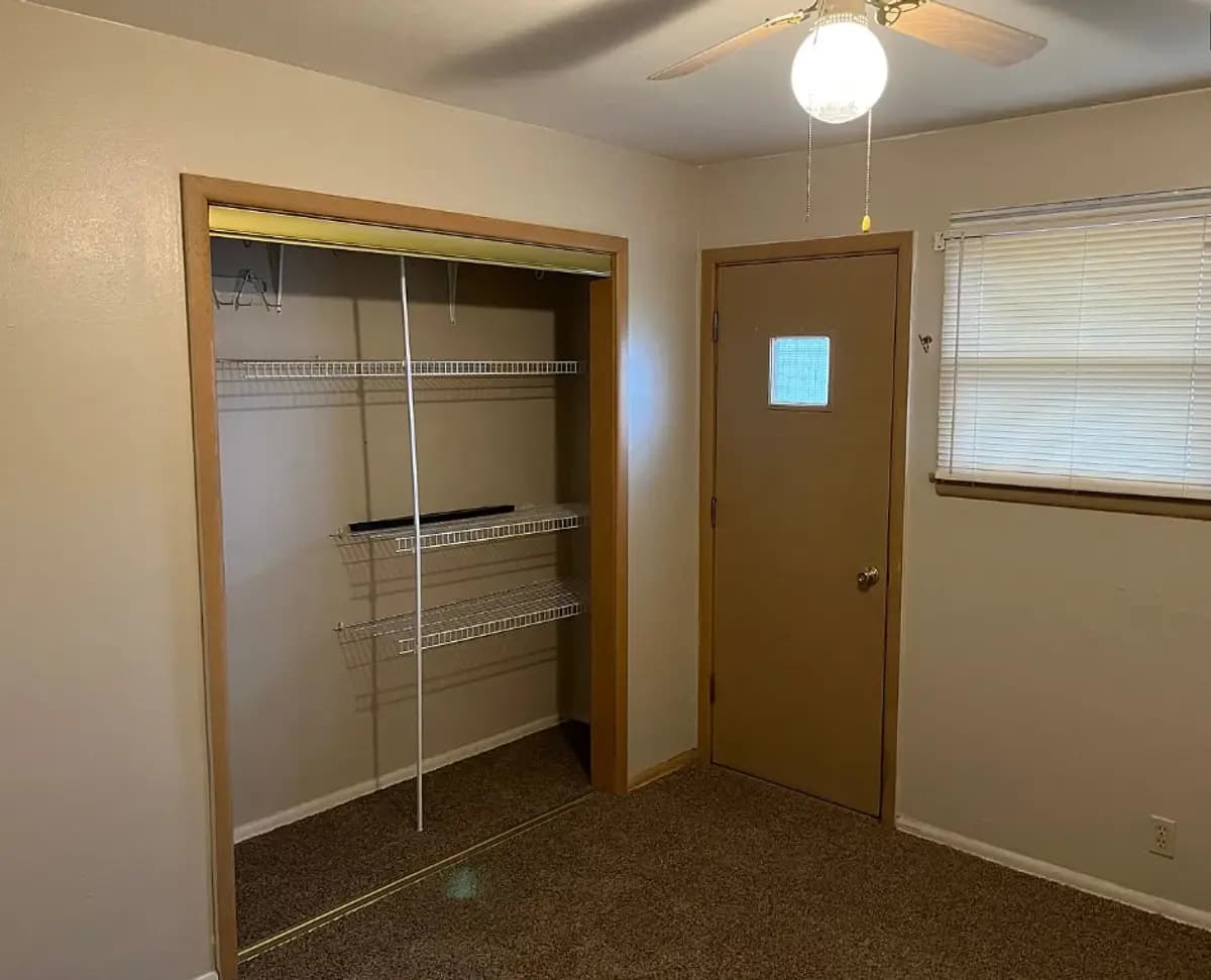 5875-5881 Tower Road - Apartment - 12