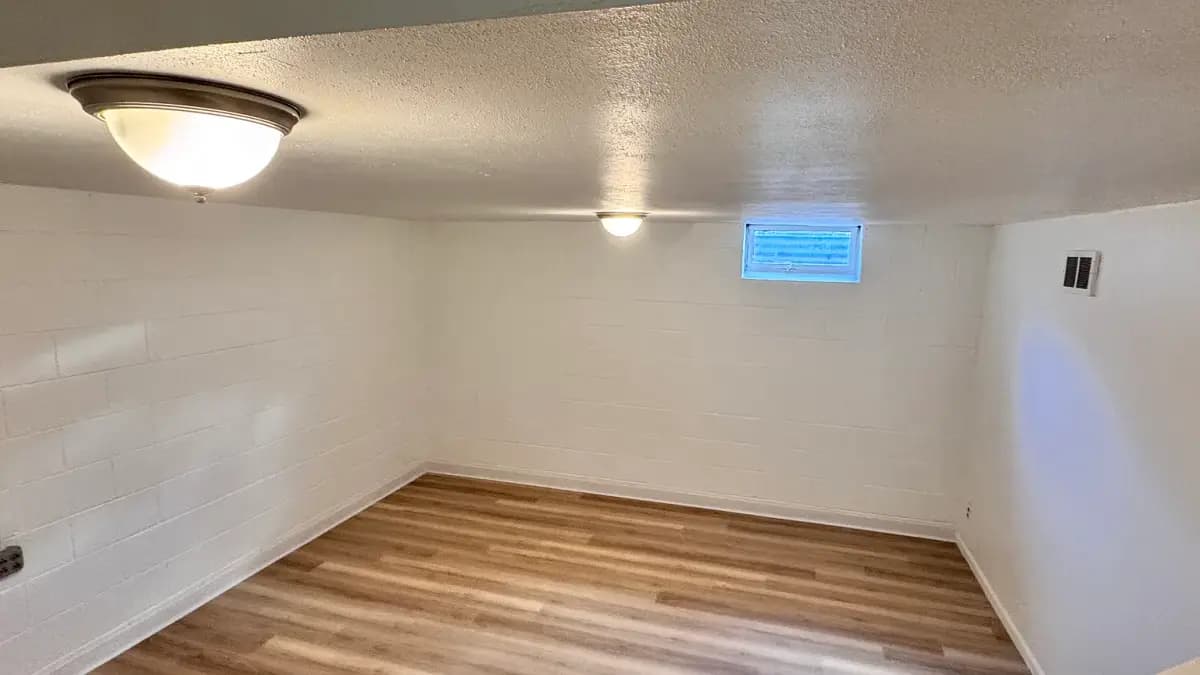 6019-6021 Trail Ridge Ct - Apartment - 14