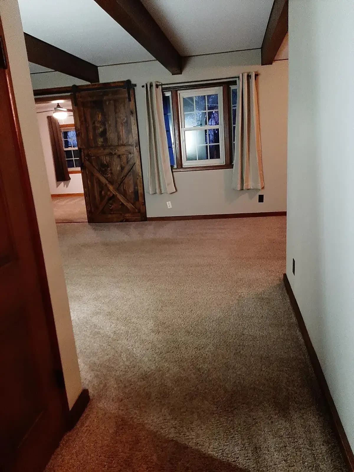 5565 Angle Lane - Apartment - 18