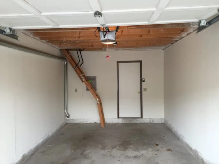 Milwaukee apartments for rent - image - Lower+Garage.jpeg