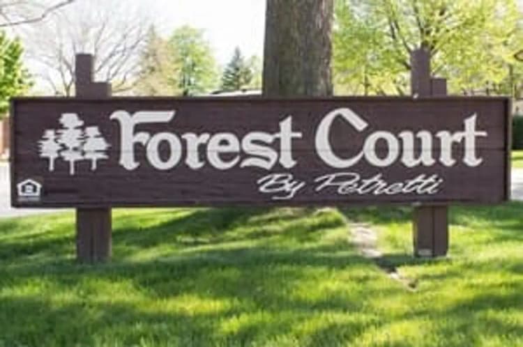 Milwaukee apartments for rent - image - forest-court-1.jpg