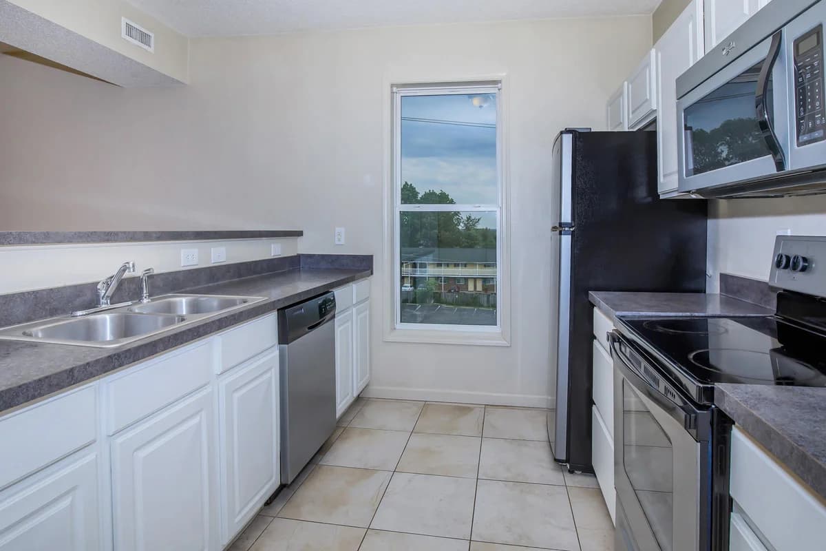 Railway Manor - Apartment - 17