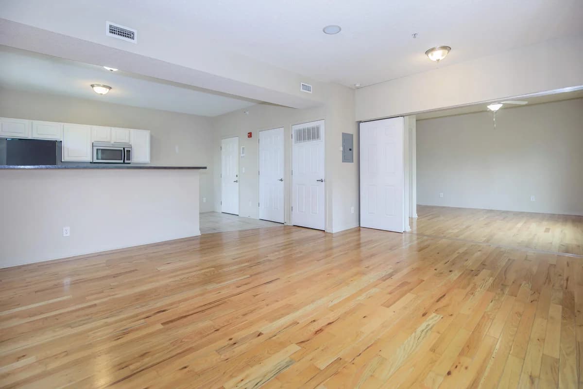 Railway Manor - Apartment - 16