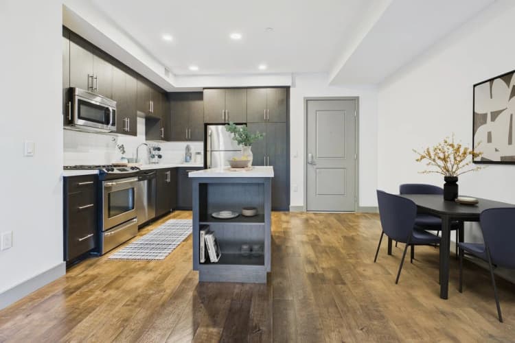 Milwaukee apartments for rent - image - 29043322