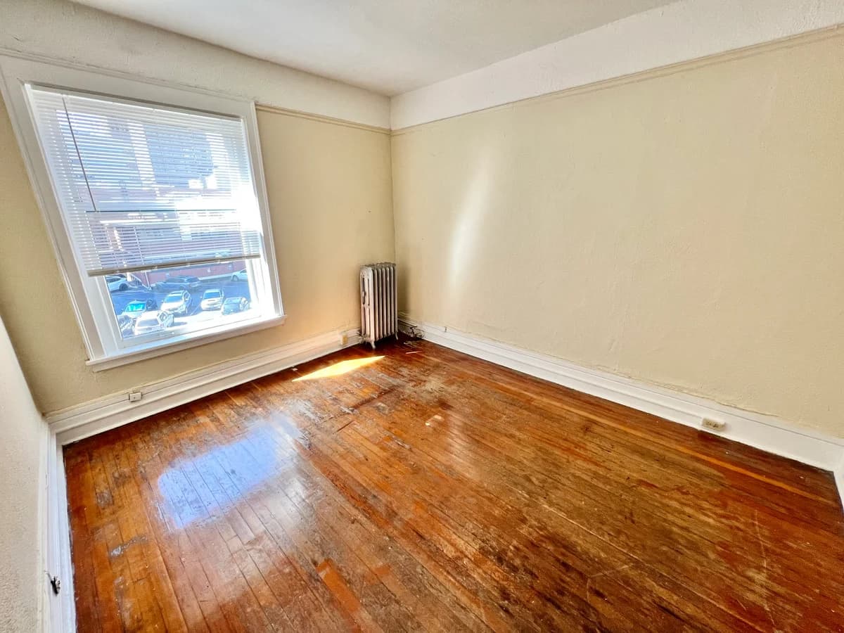 Cross Apartments - Apartment - 96