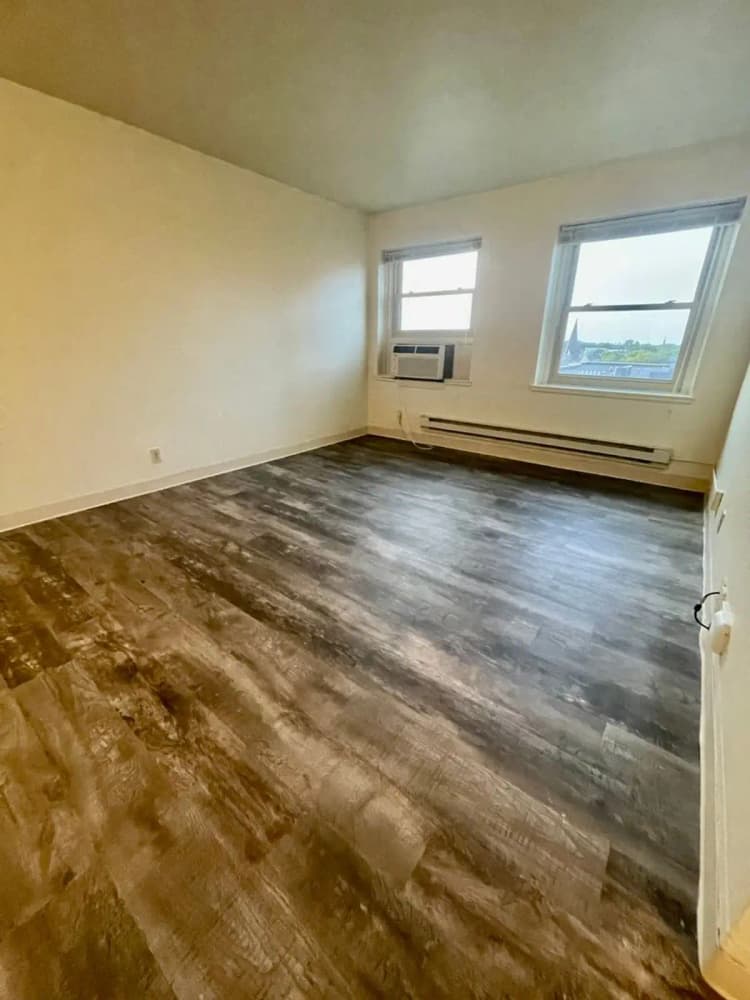 Milwaukee apartments for rent - image - ee.jpeg