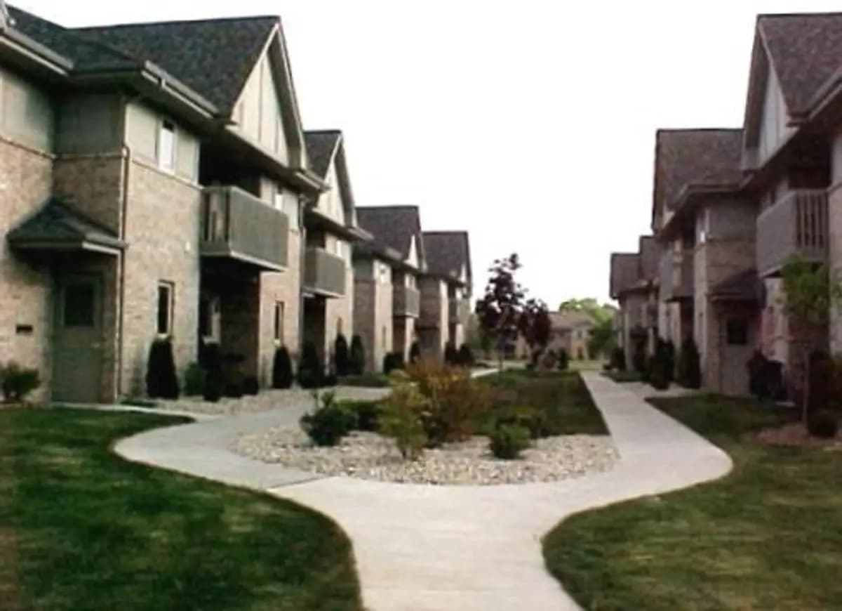 Milwaukee apartments for rent - image - 42fecbdaf07875daefa762c70612904f.jpeg