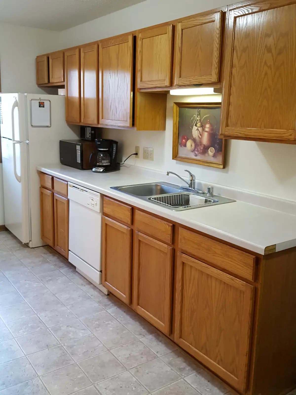 Milwaukee apartments for rent - Property image - Bayside Apartments - 2