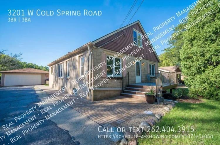 Milwaukee apartments for rent - image - three-bedroom-single-family-home-greenfield-wi-primary-photo - Copy.jpg
