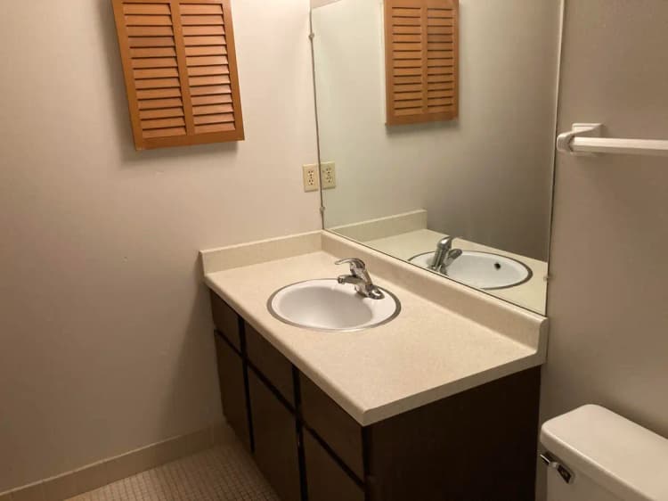 Milwaukee apartments for rent - image - 5000-w-cold-spring-rd-greenfield-wi-building-photo (7).jpg