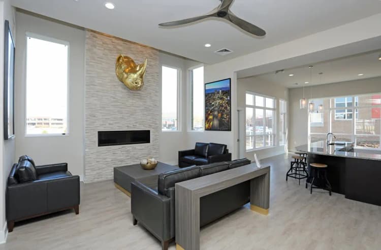Milwaukee apartments for rent - image - Greenbelt-021-Apartments.jpg