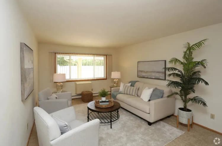 Milwaukee apartments for rent - image - village-in-the-park-greendale-wi-living-room-1_orig.jpg