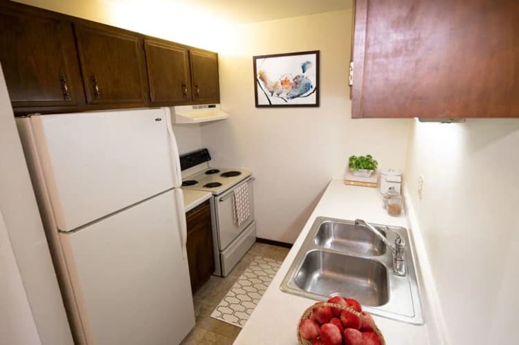 Milwaukee apartments for rent - image - 10382feb1da11bd5489f1a0d63e99e1c.jpg