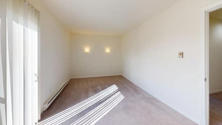 Milwaukee apartments for rent - image - CS-2x1-Upper-Bedroom 1(1).jpg