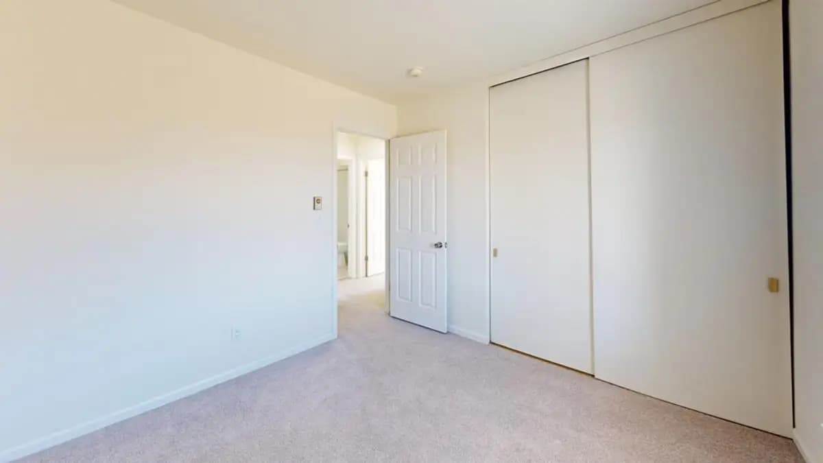 Milwaukee apartments for rent - image - CS-2x1-Upper-Bedroom 2(1).jpg