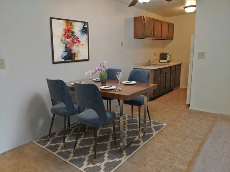 Milwaukee apartments for rent - image - b3ab375365117b3c22874e4e1a58faf9.jpg