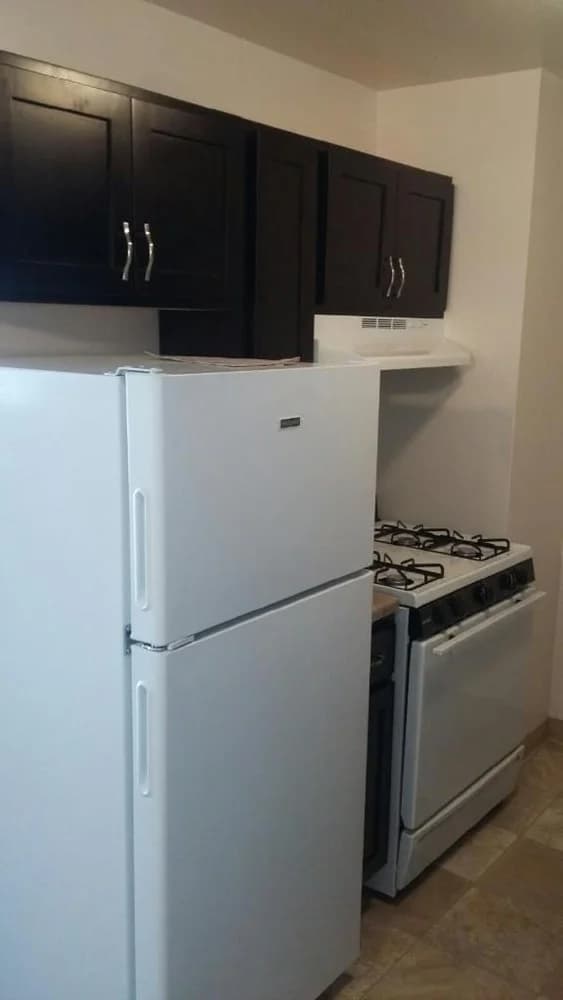Milwaukee apartments for rent - image - Indian-Hill-013-Apartments.jpg