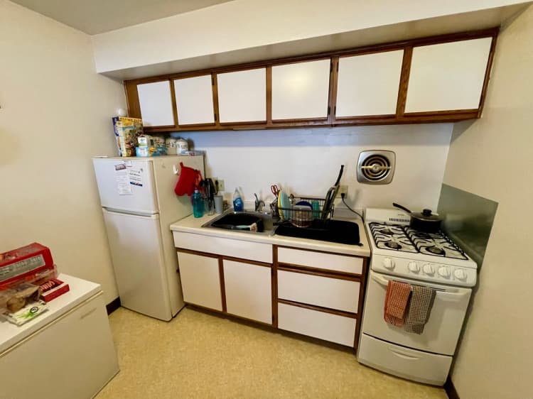 Milwaukee apartments for rent - image - large (3).jpeg