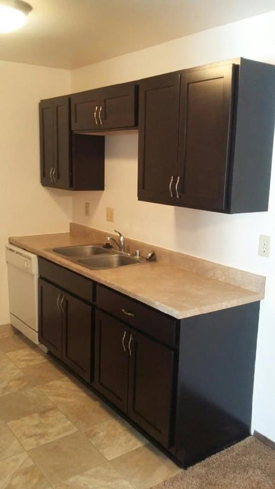 Milwaukee apartments for rent - image - Indian-Hill-010-Apartments.jpg