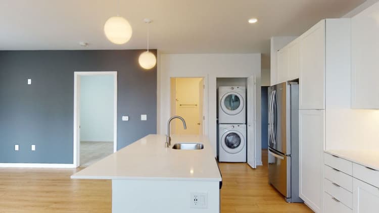 Milwaukee apartments for rent - image - 26229744