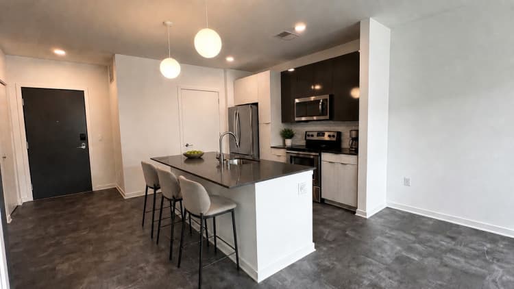 Milwaukee apartments for rent - image - 27972274