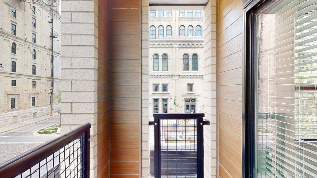 Milwaukee apartments for rent - Property image - Vim Vigor Lofts - 1