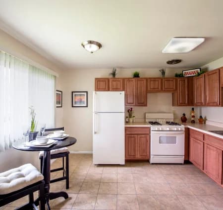 Milwaukee apartments for rent - Property image - new length test - 1