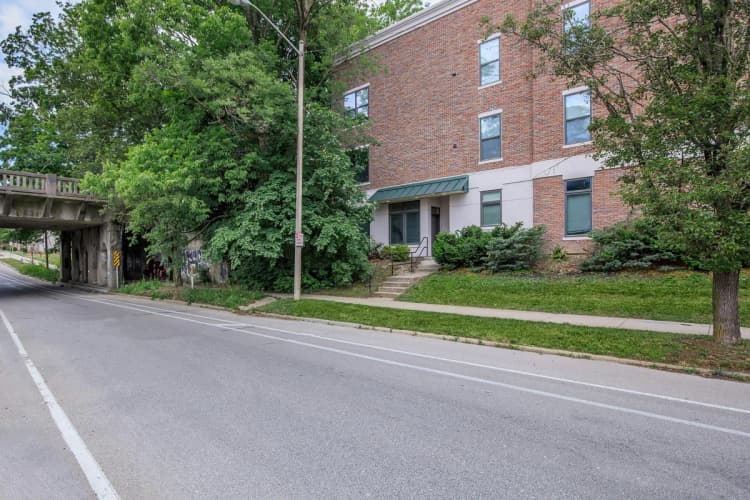 Milwaukee apartments for rent - image - 21958334